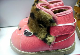 2012冬季新款童鞋批发 卡通小老虎皮鞋与中帮棉鞋指南